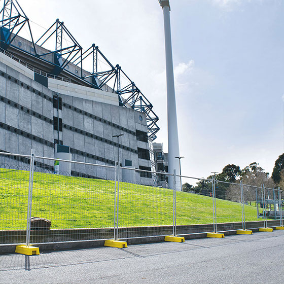 1300TempFence-temporary-fencing-at-the-MCG-in-preparation-for-the-AFL-Grand-Final-in-Melbourne,-Victoria